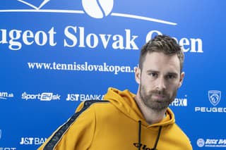 Na snímke tenista Norbert Gombos počas tlačovej konferencie Slovenského tenisového zväzu (STZ) pred turnajmi Peugeot Slovak Open.
