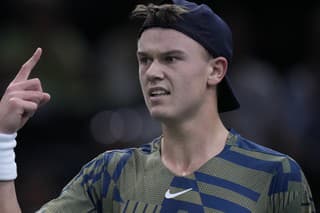 Dánsky tenista Holger Rune vo finále turnaja Masters v Paríži.