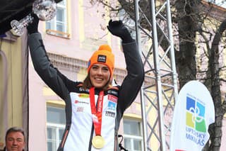 Úspešná slovenská lyžiarka Petra Vlhová sa v rodnom Liptovskom Mikuláši rozlúčila so sezónou 2021/2022 v kruhu svojich fanúšikov.