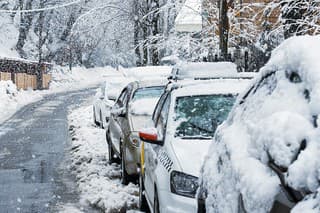 Čo ničí zima na aute?