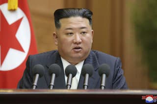Parlament Severnej Kórey schválil zákon umožňujúci vykonať preventívny jadrový útok.