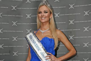 Miss Universe SR 2010 Anna Amenová