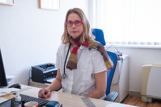 Petržalská kardiologička Katarína Konečná stanovila sumu za 20-minútové vyšetrenie dokonca na 20 eur, keďže náklady jej stúpli o 100 %.