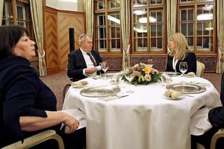 Na obede preberali aj nového českého prezidenta Pavla.