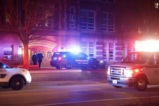 Streľba v kampuse Michiganskej štátnej univerzity si vyžiadala najmenej troch mŕtvych
