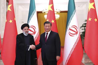 Čína vyjadrila podporu Iránu.