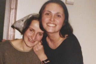 Naľavo spolužiačka Mária (45), ktorá s Renátou (44) bývala v jednej bunke počas štúdia v Moskve.