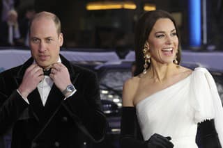 Princ William sa spolu s manželkou princeznou Kate zúčastnili na odovzdávaní cien BAFTA.