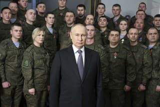 Podľa Putina Západ v roku 2014 podporil na Ukrajine 