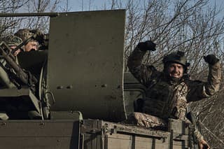 Jarné rozmŕzanie môže pomôcť Ukrajine pri obrane Bachmutu
