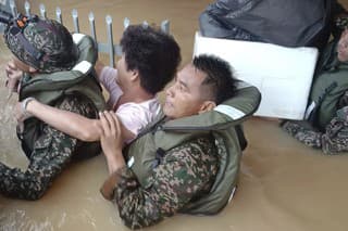 Záplavy zasiahli najmä štát Johor na juhu krajiny.