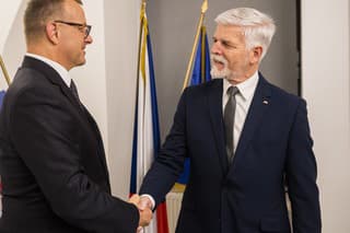 Nový český prezident Petr Pavel pricestoval v pondelok na nástupnú dvojdňovú návštevu Slovenska