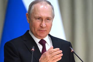 Ruský prezident Vladimir Putin reční počas zasadnutia Rady generálnej prokuratúry v Moskve v Rusku 