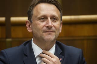 Na snímke minister pôdohospodárstva a rozvoja vidieka SR Samuel Vlčan (nominant OĽaNO).
