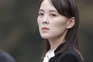 Na archívnej snímke 2. marca 2019 Kim Jo-čong, sestra severokórejského vodcu Kim Čong-una