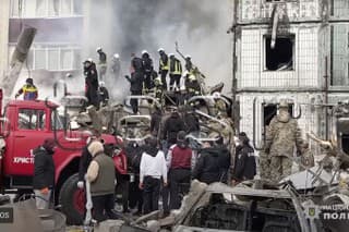 Ruský raketový útok na obytnú štvrť v ukrajinskom meste Umaň.