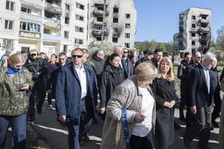 Prezidentka SR Zuzana Čaputová spolu s českým prezidentom Petrom Pavlom pricestovali na návštevu Ukrajiny.
