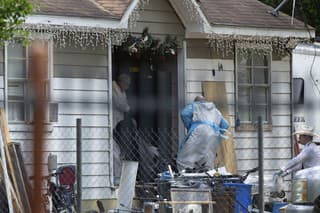 Polícia v Texase zadržala podozrivého zo zabitia piatich susedov.
