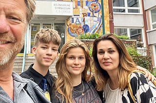 Marošova dcéra nedávno dosiahla vysokoškolský titul.