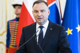 Prezident Duda podpíše zákon o vyšetrovaní ruského vplyvu v Poľsku.