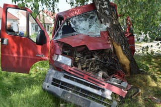 Rieši v Trnavskom kraji dve nehody, jeden vodič nafúkal, druhý zmizol.