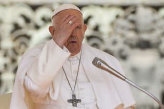 Vo Vatikáne spôsobil poprask nahý muž.