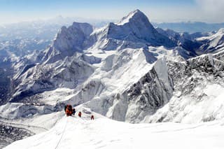 Mountaineers climbing Everest