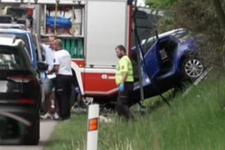 Cesta I/35, Koclířov (ČR), 8. júna 2023, 13.00 hod. Auto smrti ostalo po nehode úplne zdemolované.