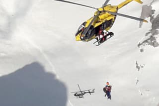 Horolezec zahynul po páde z hory Zugspitze.