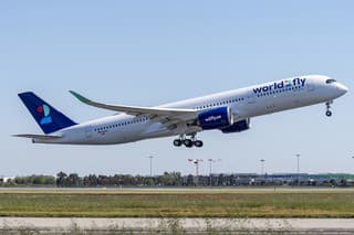 Airbus A350-900 je najmodernejšie a najúspornejšie lietadlo strednej veľkosti pre diaľkové lety.