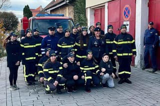 Až 30 dobrovoľných hasičov sa nemôže zapojiť do akcie s profesionálmi, ktorých je 6. 