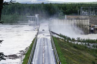 Vodná elektráreň v meste Braskereidfoss, na juhovýchode Nórska 9. augusta 2023.