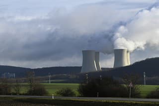 Na snímke celkový pohľad na jadrovú elektráreň Mochovce.