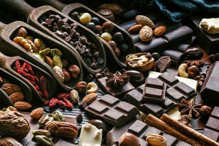 Množstvo chutí: Už pred stovkami rokov sa kakao miešalo s rôznymi príchuťami, napríklad s vanilkou alebo čili.