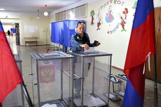 V ruských regionálnych voľbách na Ukrajine vyhralo Jednotné Rusko, tvrdí Moskva.