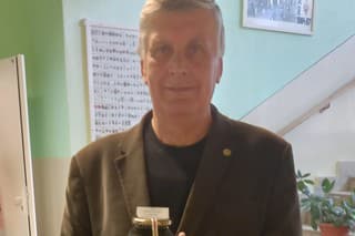 Jozef Juházy (71) sa včelárstvu venuje 43 rokov. 
