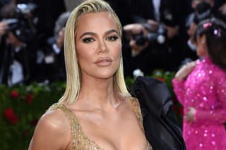 Khloe Kardashian urazená fámami o transplantácii tváre a špekuláciami o plastickej chirurgii