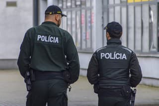 Policajti mieria