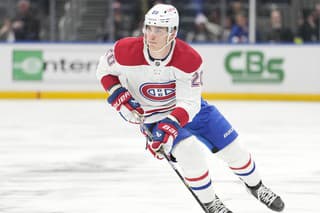 Juraj Slafkovský v drese Montrealu Canadiens. 