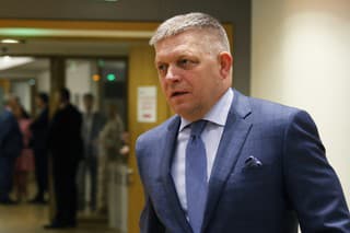 Na snímke predseda Smer-SD Robert Fico.