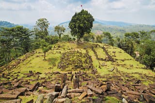 Gunung Padang je o vyše 10-tisíc rokov staršia ako pyramídy v Gíze či Stonehenge.