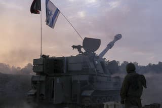  Izraelské mobilné delostrelectvo.