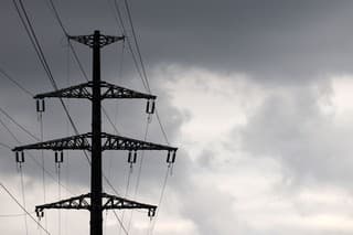 Electricity transmission lines, power supply concept