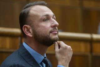 Minister vnútra SR Matúš Šutaj Eštok počas schôdze Národnej Rady SR.