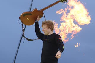 Ed Sheeran je tvorcom hitov, ktoré pozná celý svet.