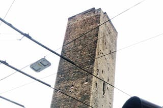 Historická veža je stará 900 rokov.