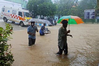 Prudké záplavy na juhu Indie si vyžiadali najmenej osem obetí