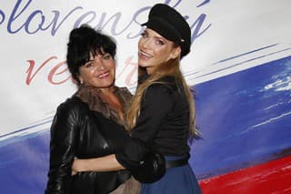 Andrea Verešová s mamou Ester.