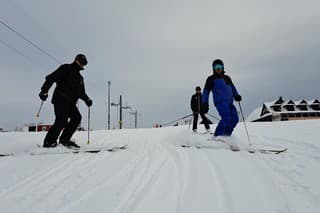 Ako prví na Slovensku otvorili sezónu v lyžiarskom stredisku Strednica