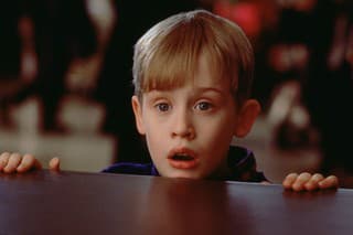 Macaulay Culkin vo filme Sám doma.
